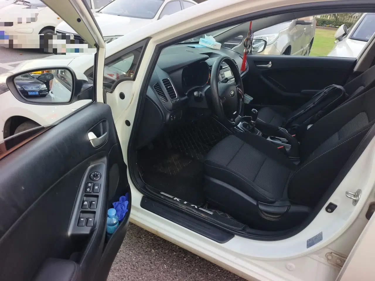 Kia K3 2016 1.6L Manual GL — миниатюра 16