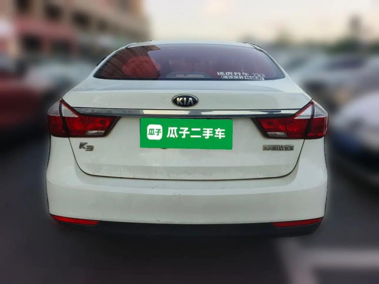 Kia K3 2016 1.6L Manual GL — миниатюра 5