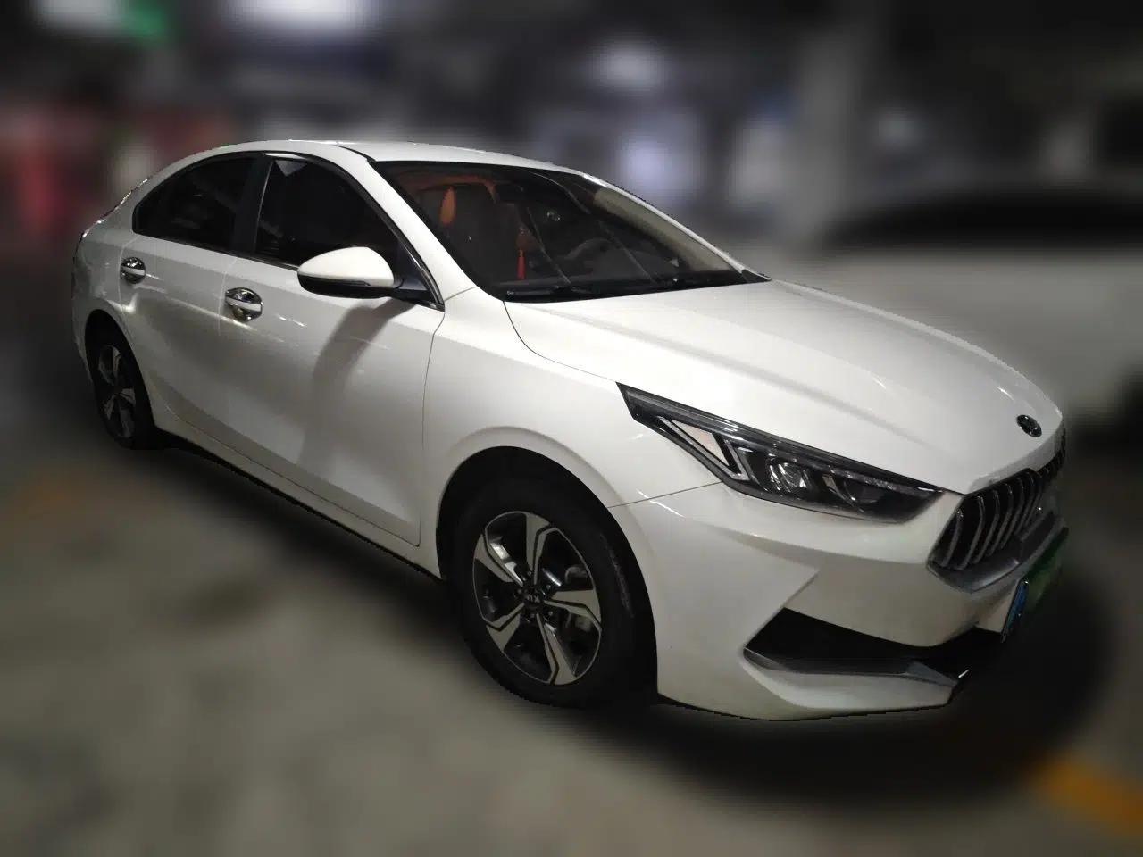 Kia K3 2019 1.5L CVT New Sharp Edition — миниатюра 3