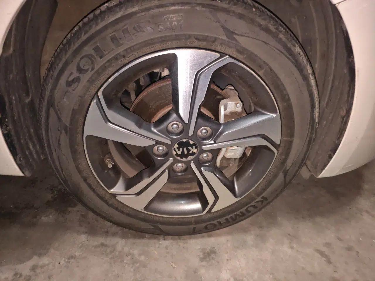 Kia K3 2019 1.5L CVT New Sharp Edition — миниатюра 8