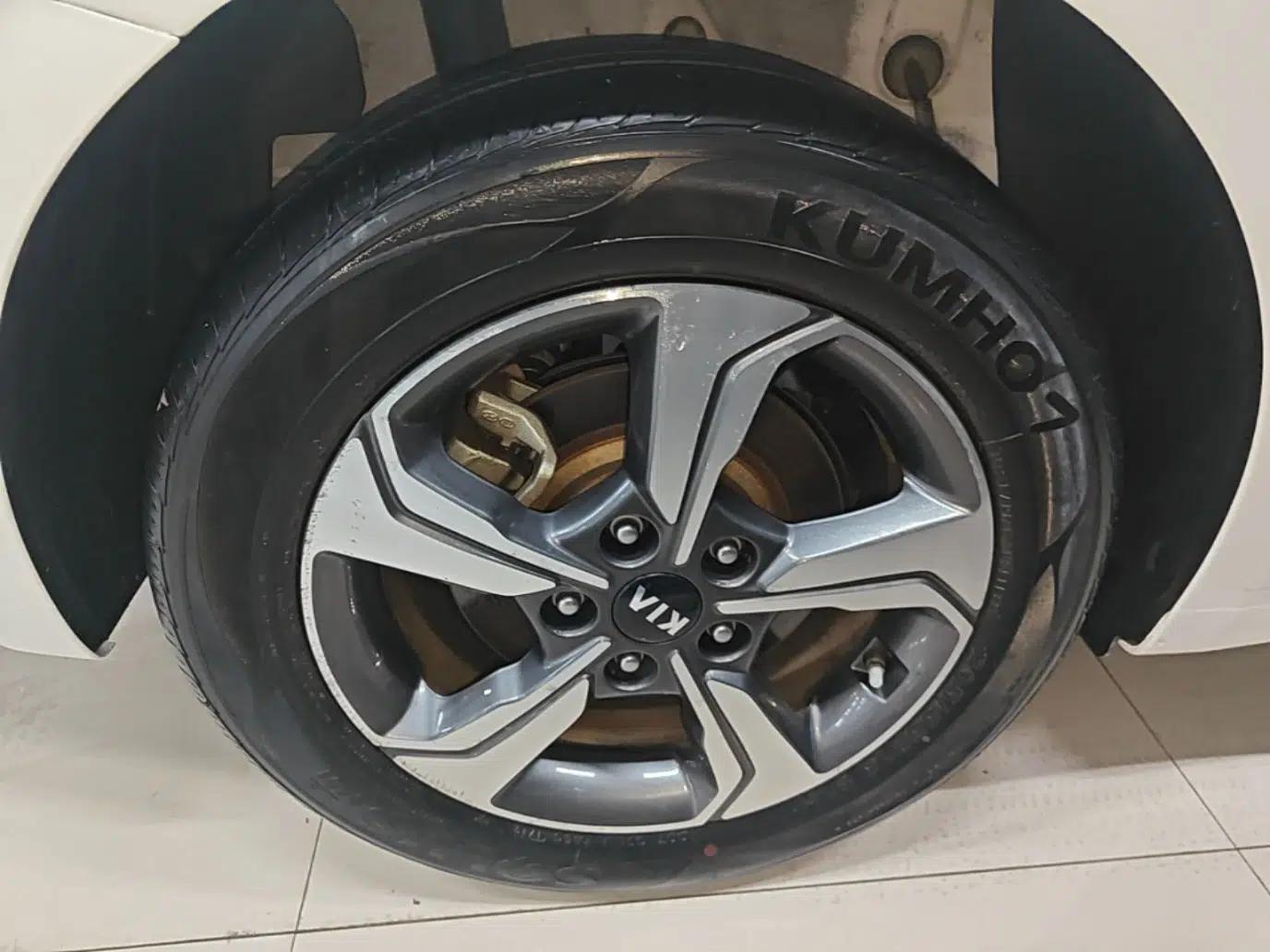 Kia K3 2019 1.5L CVT Smart Connectivity Version — миниатюра 11