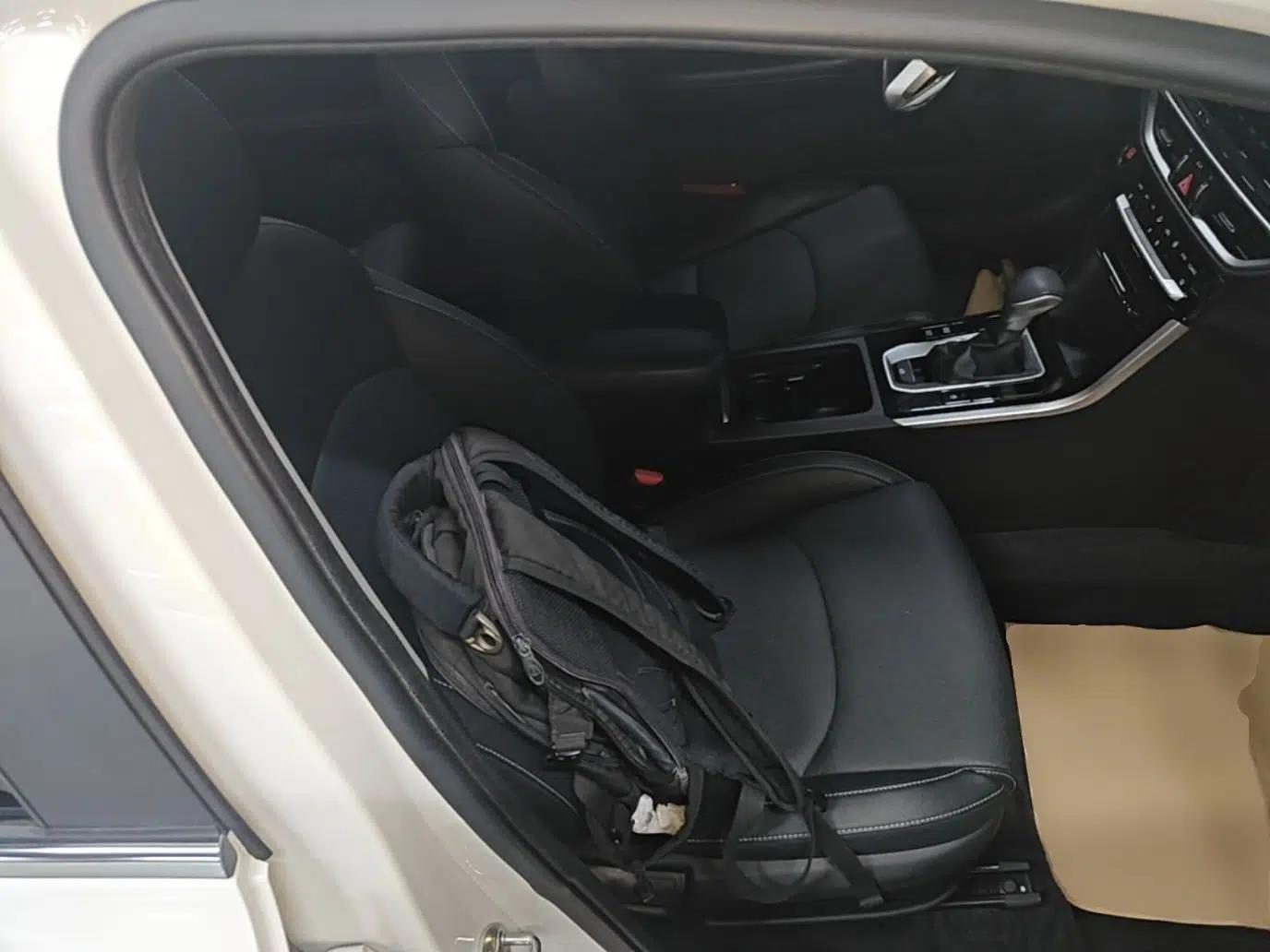 Kia K3 2019 1.5L CVT Smart Connectivity Version — миниатюра 19