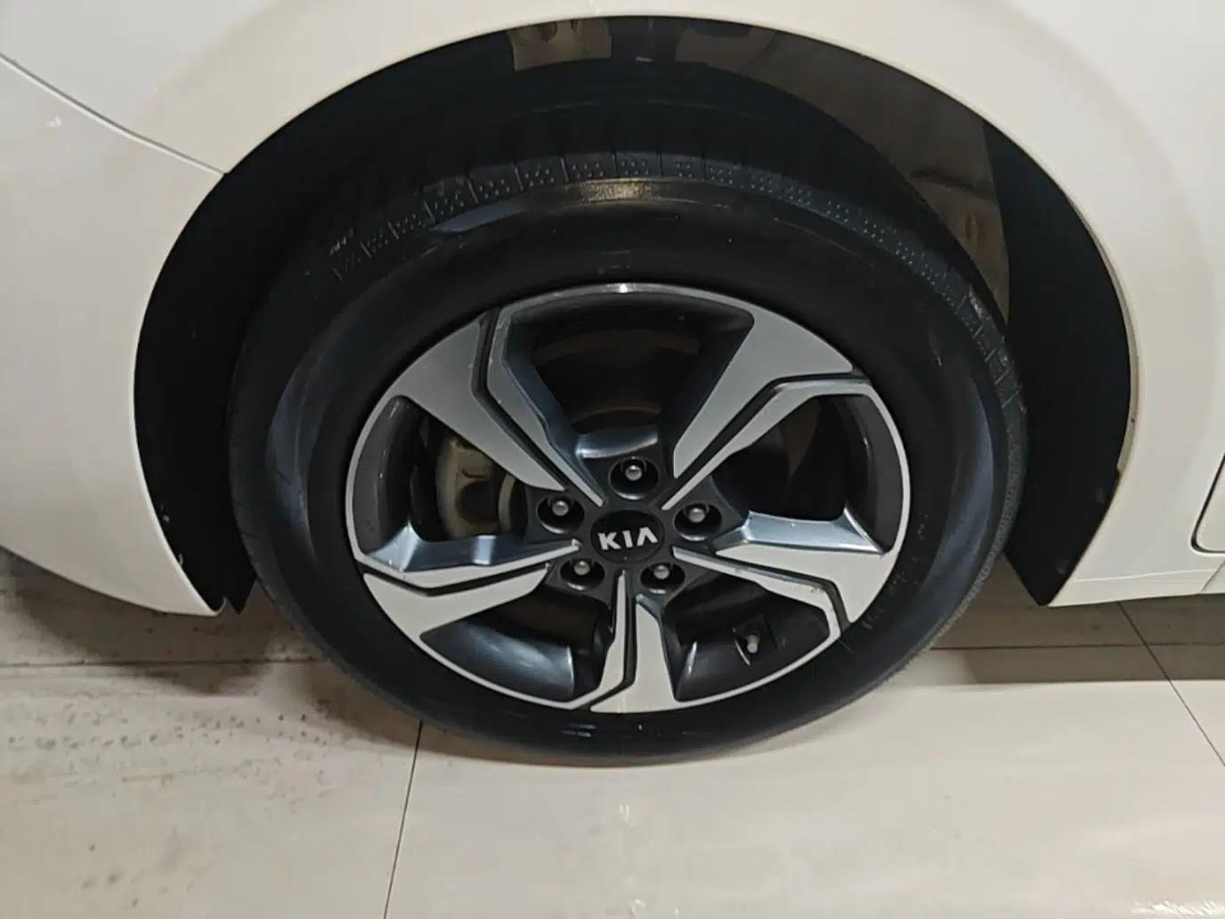 Kia K3 2019 1.5L CVT Smart Connectivity Version — миниатюра 10