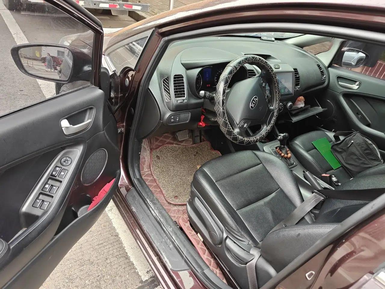 Kia K3 2013 1.6L Automatic GLS — миниатюра 16