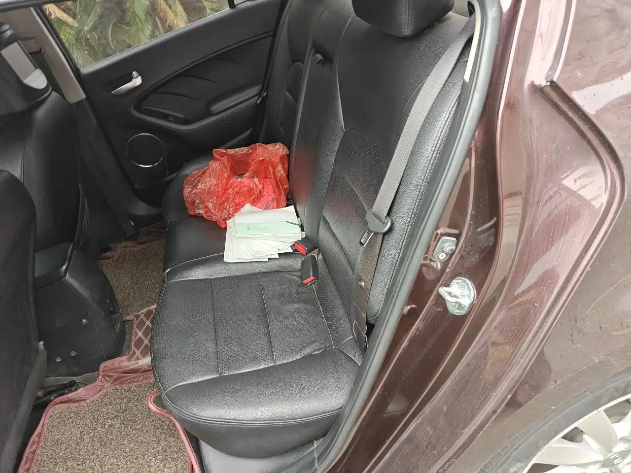 Kia K3 2013 1.6L Automatic GLS — миниатюра 17