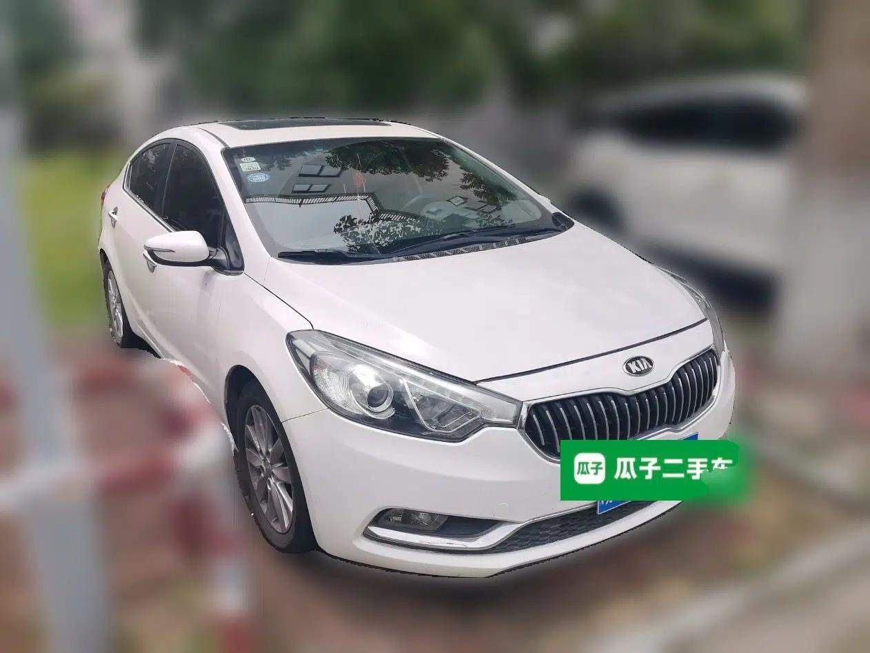 Kia K3 2015 1.6L Manual GLS — миниатюра 3