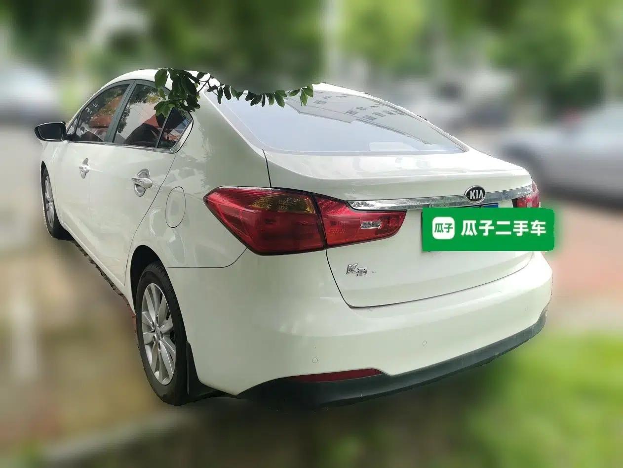 Kia K3 2015 1.6L Manual GLS — миниатюра 4
