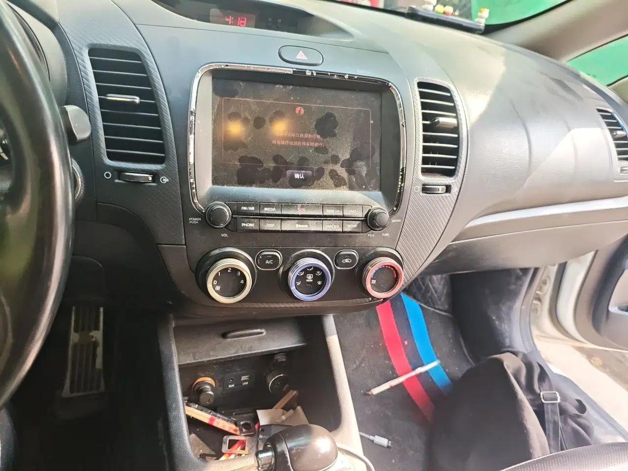 Kia K3 2016 1.6L Automatic DLX — миниатюра 13