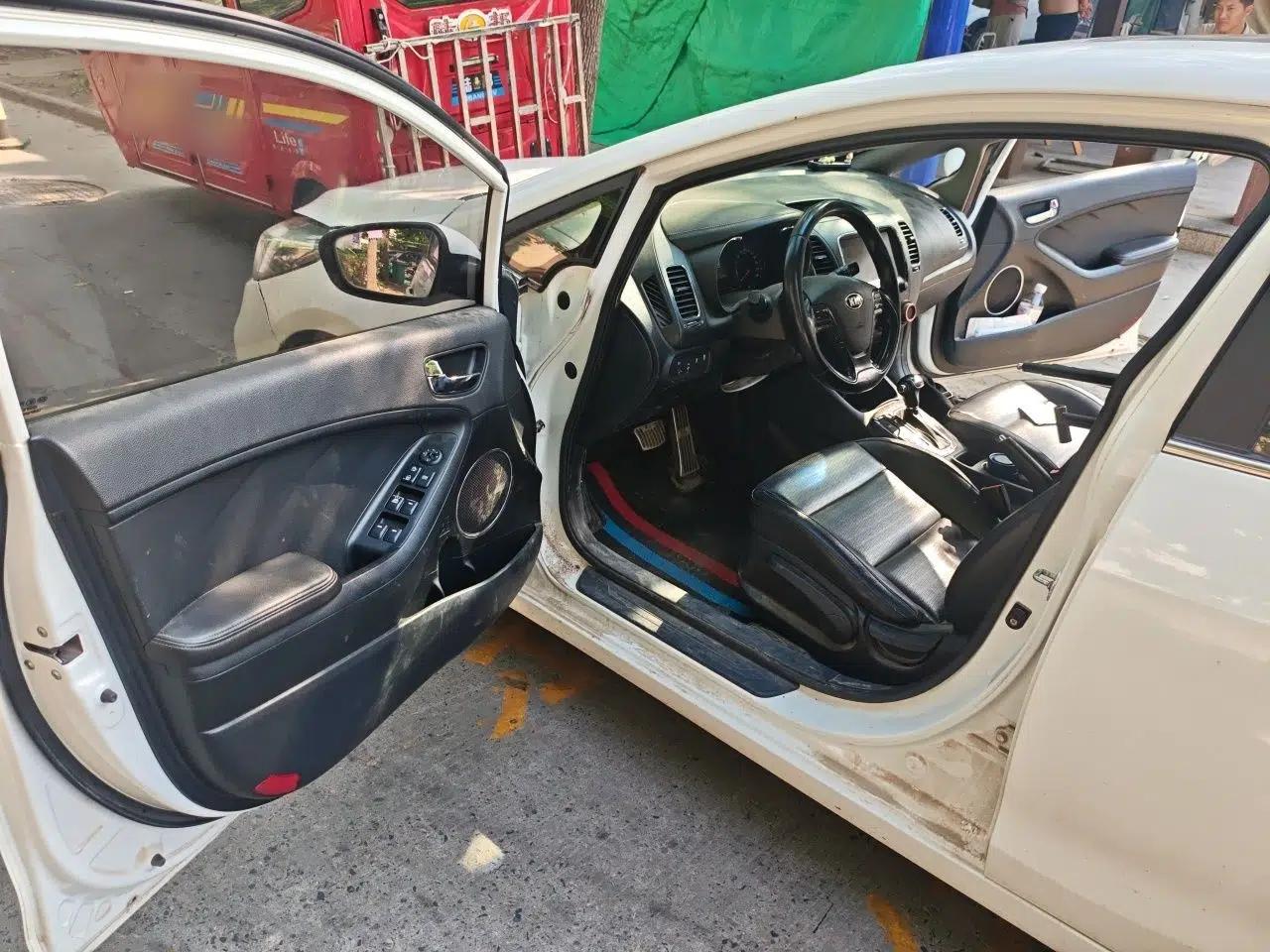 Kia K3 2016 1.6L Automatic DLX — миниатюра 16