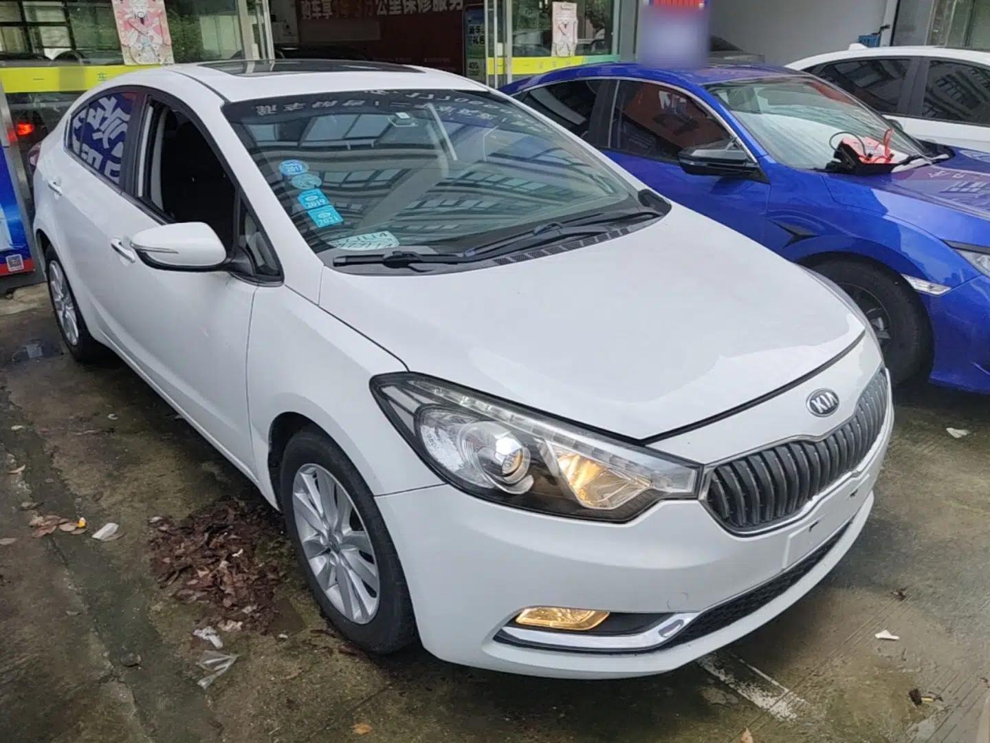 Kia K3 2015 1.6L Automatic GLS — миниатюра 3