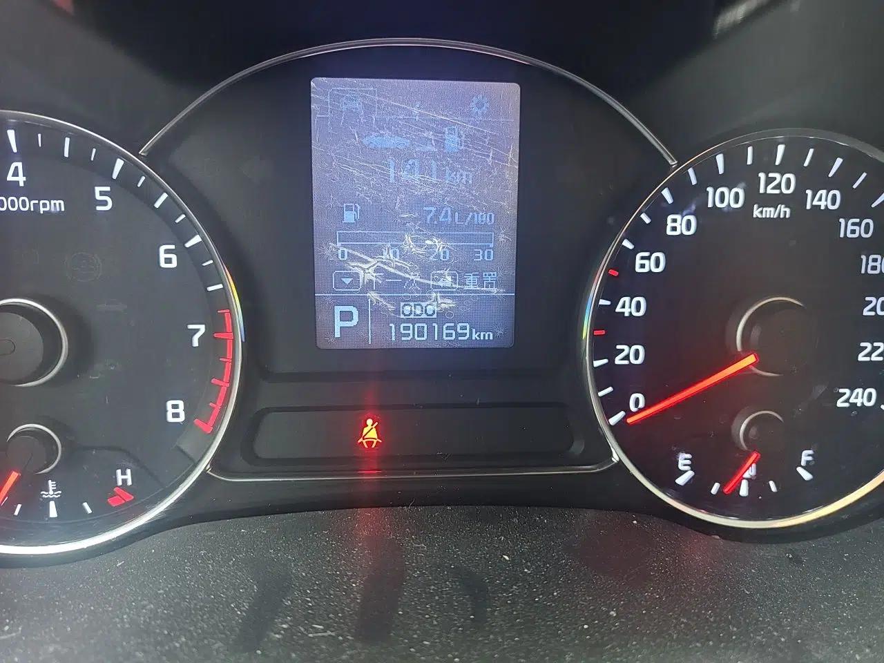 Kia K3 2013 1.6L Automatic GLS — миниатюра 12