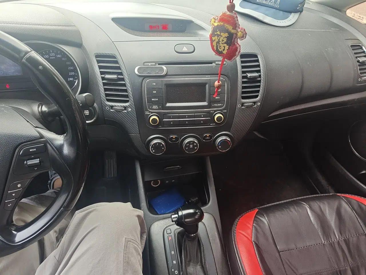 Kia K3 2013 1.6L Automatic GLS — миниатюра 13