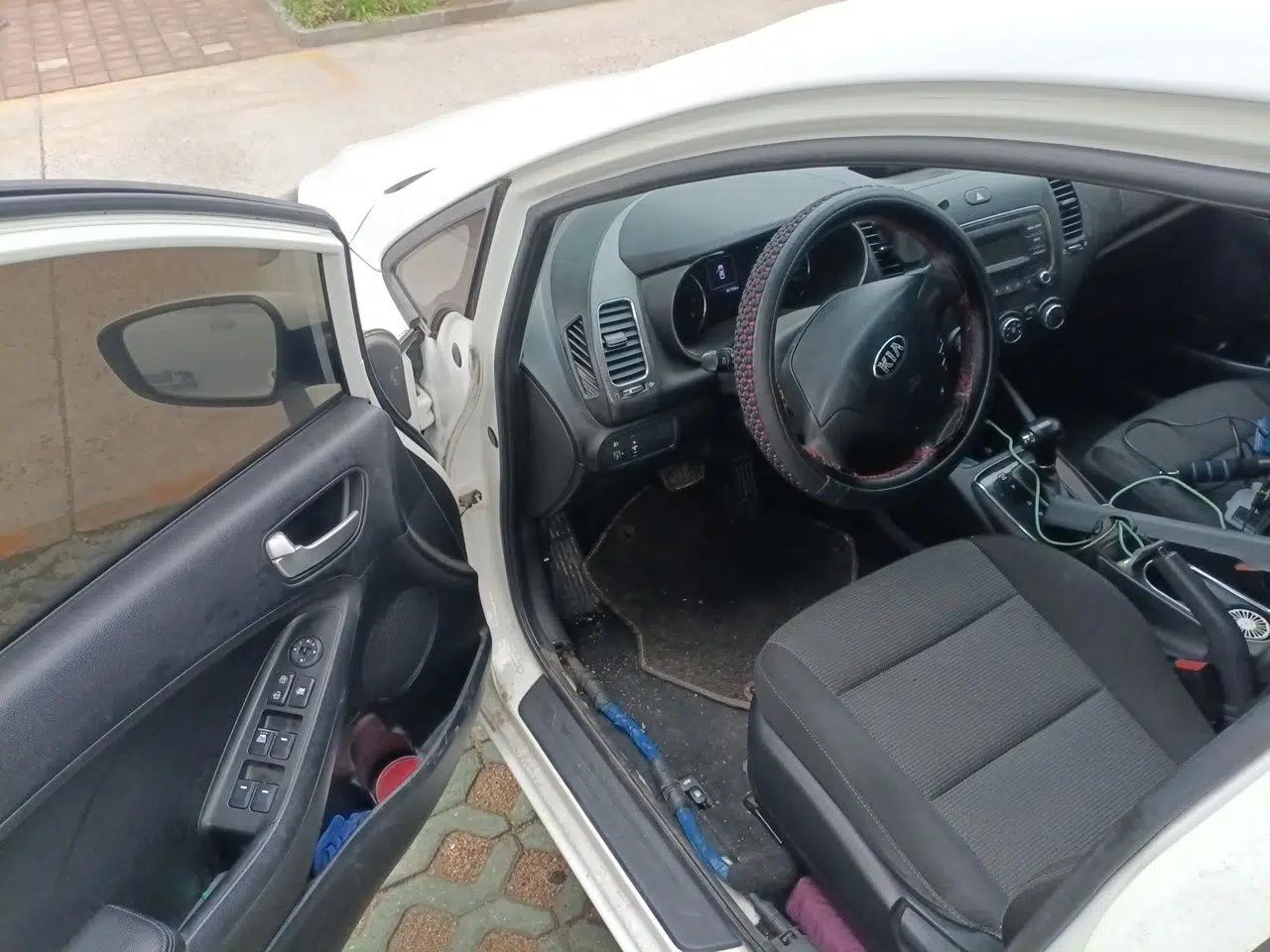 Kia K3 2016 1.6L Automatic GL — миниатюра 16