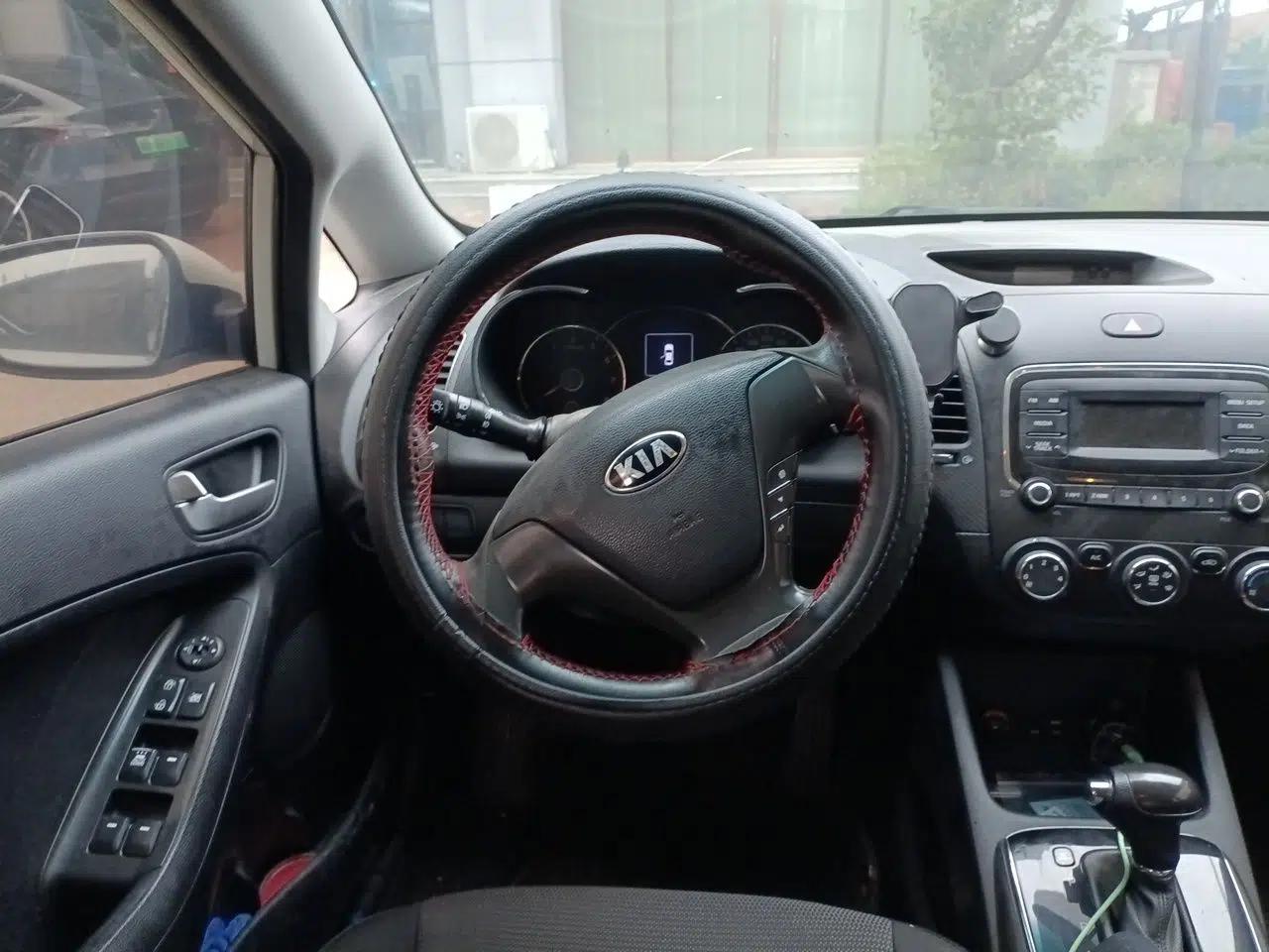 Kia K3 2016 1.6L Automatic GL — миниатюра 10