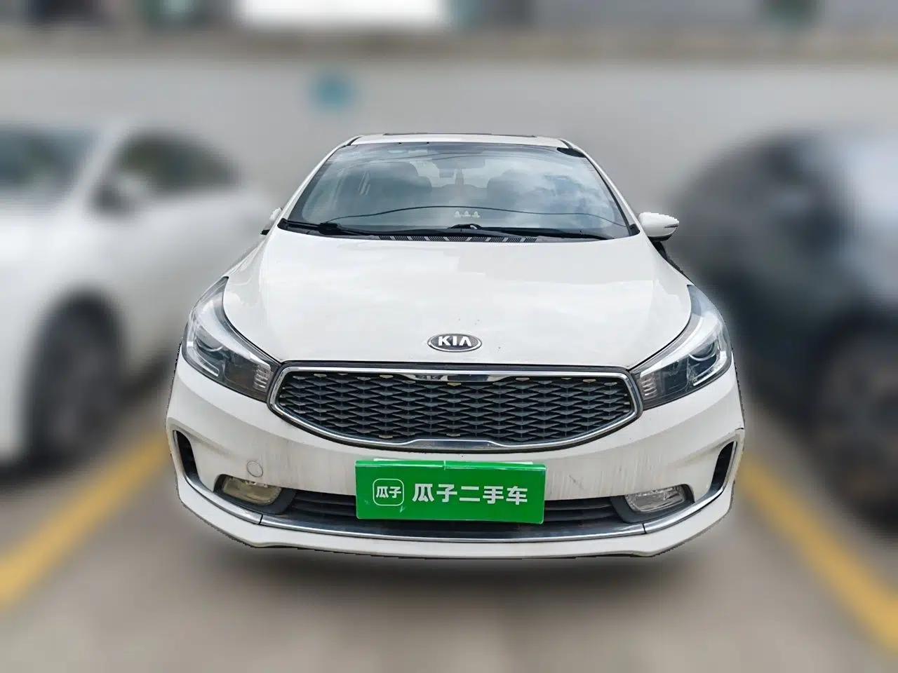 Kia K3 2017 1.6L Automatic 15th Anniversary Special Edition GLS — миниатюра 2