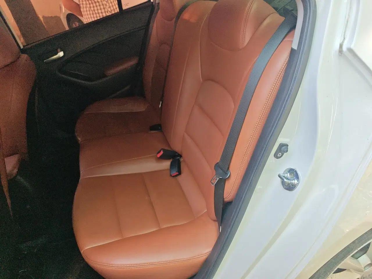 Kia K3 2016 1.6L Automatic GLS — миниатюра 17