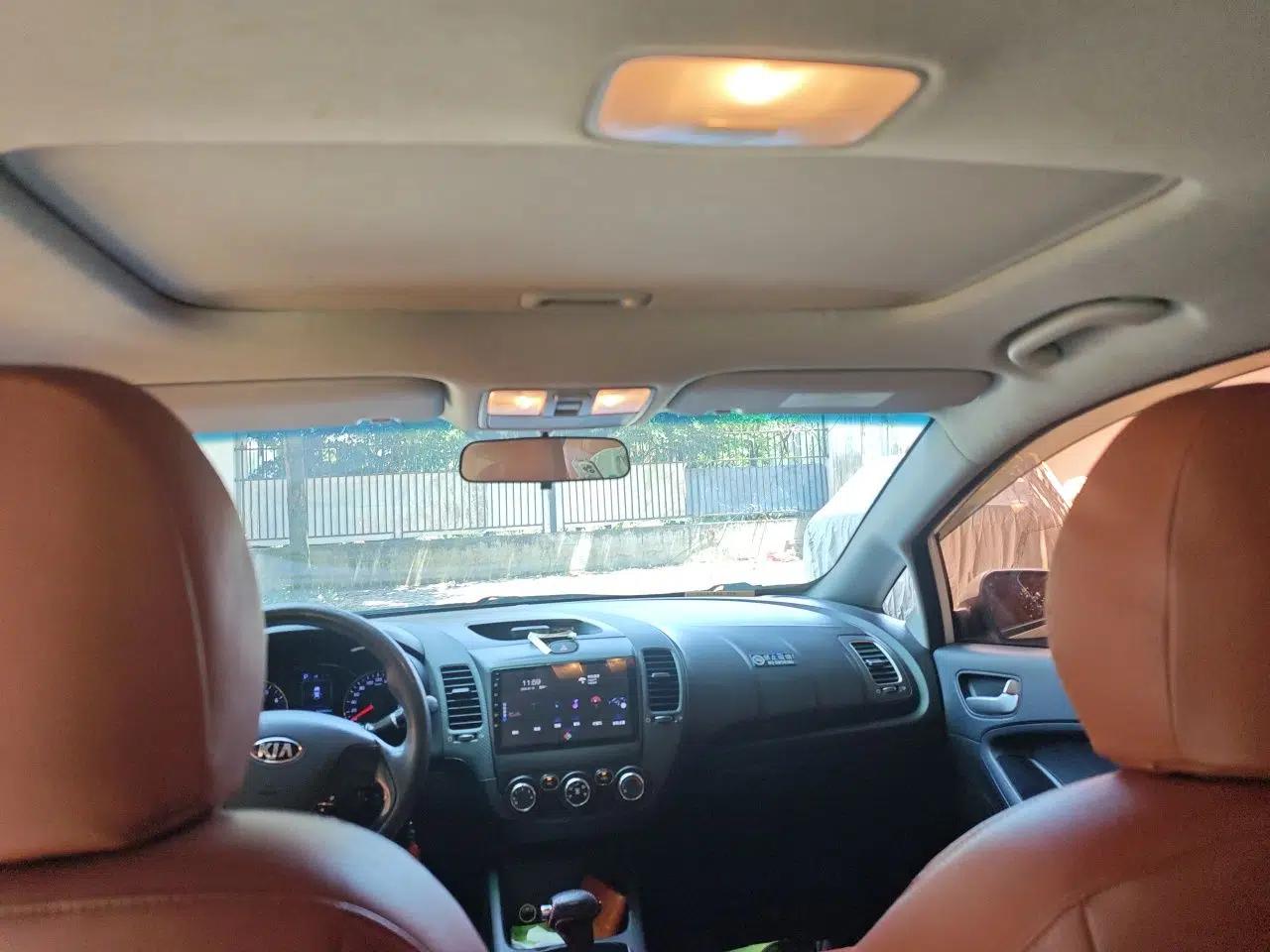 Kia K3 2016 1.6L Automatic GLS — миниатюра 18