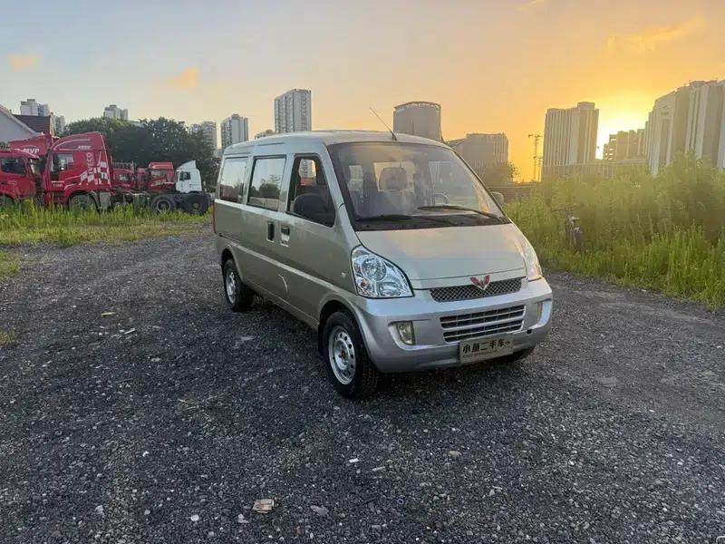 Wuling Rongguang 2014 1.2L S Basic Model — миниатюра 3