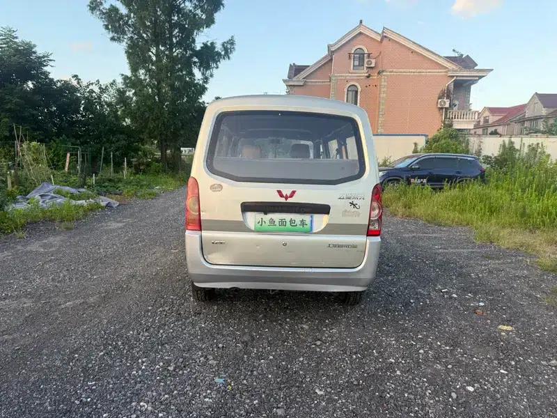 Wuling Rongguang 2014 1.2L S Basic Model — миниатюра 5