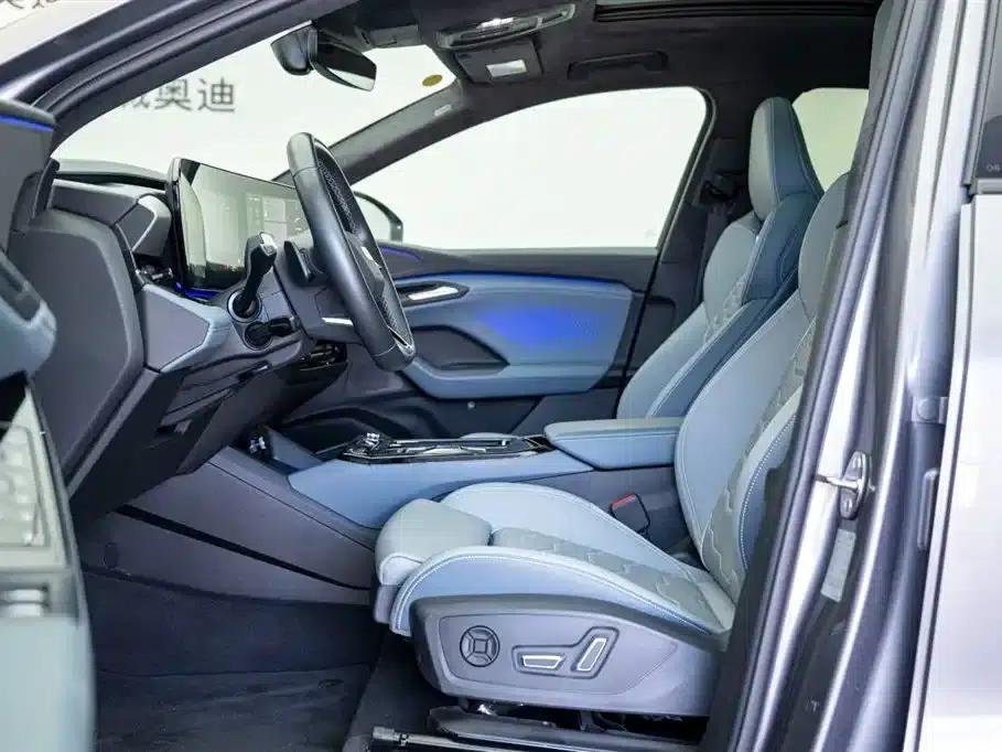 Audi Q6L e-tron 2026 First Edition — миниатюра 12