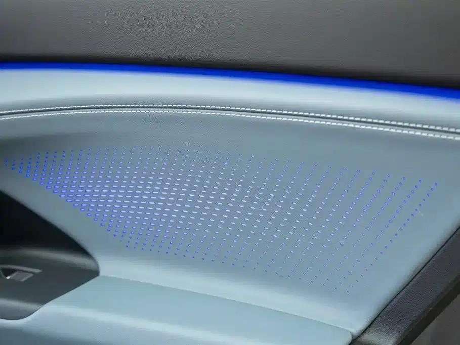 Audi Q6L e-tron 2026 First Edition — миниатюра 24