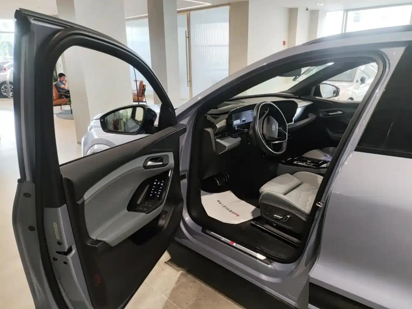 Audi Q6L e-tron 2026 First Edition — миниатюра 11