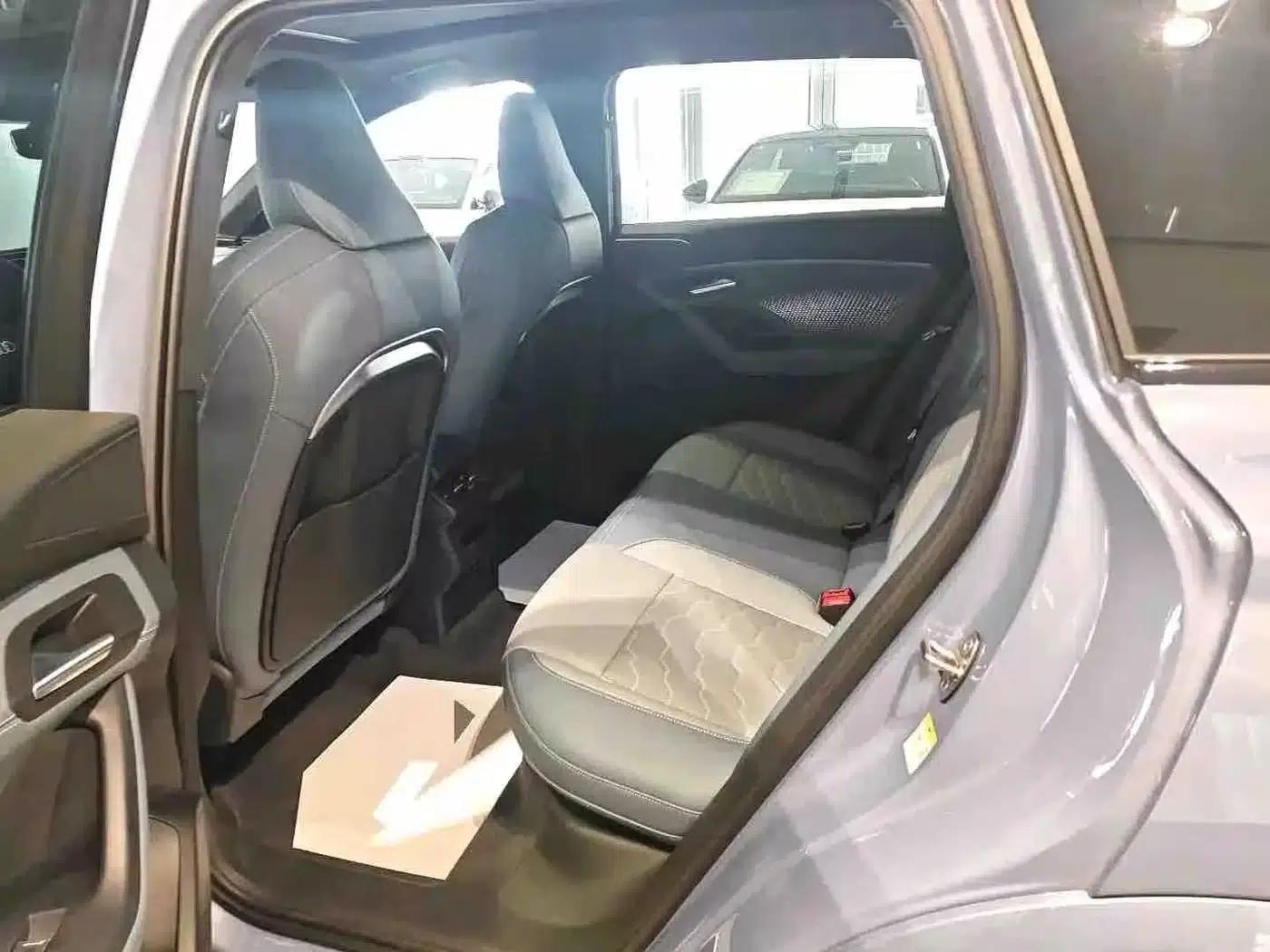 Audi Q6L e-tron 2026 First Edition — миниатюра 4