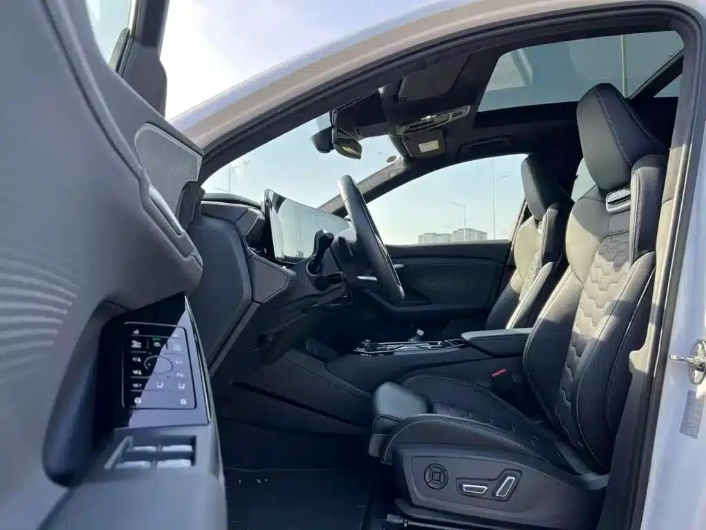Audi Q6L e-tron 2026 First Edition — миниатюра 7