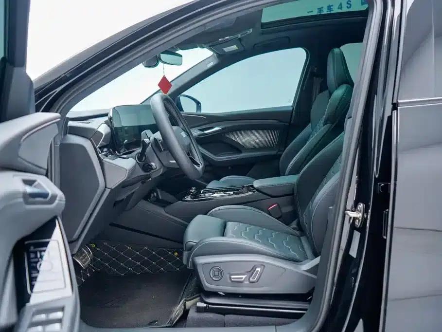 Audi Q6L e-tron 2026 First Edition — миниатюра 4