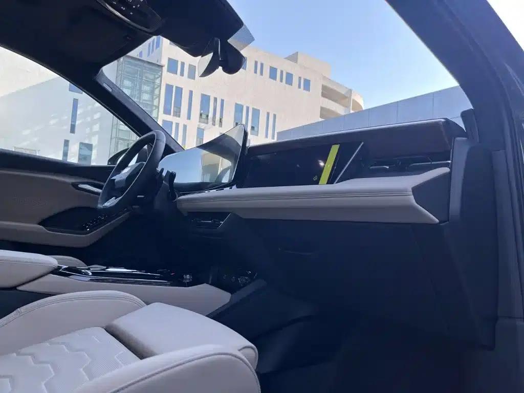 Audi Q6L e-tron 2026 First Edition — миниатюра 9