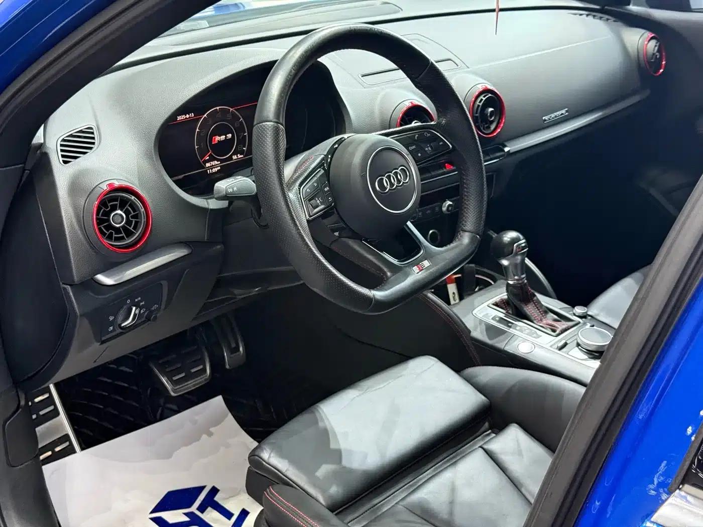 Audi S3 2019 Model S3 2.0T Limousine — миниатюра 7
