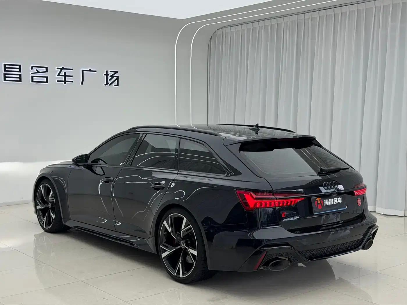 2022 Audi RS 6 RS 6 4.0T Avant — миниатюра 7