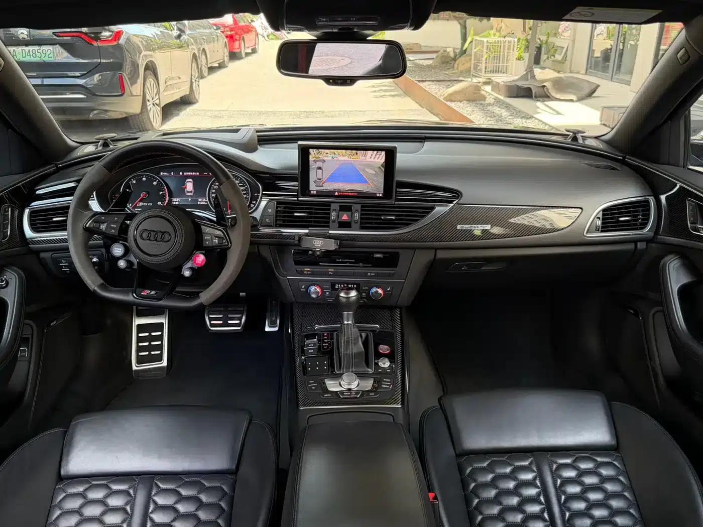 2016 Audi RS 6 4.0T Avant — миниатюра 10