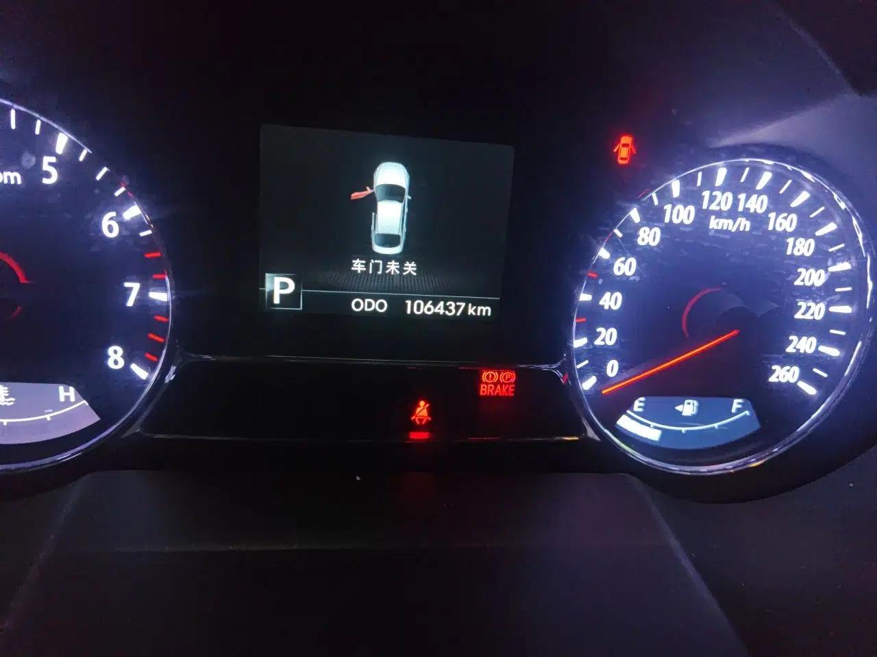 Kia K5 2012 2.0L Automatic DLX — миниатюра 12