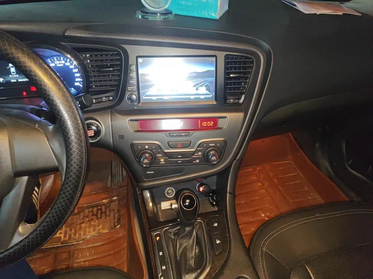 Kia K5 2012 2.0L Automatic DLX — миниатюра 13