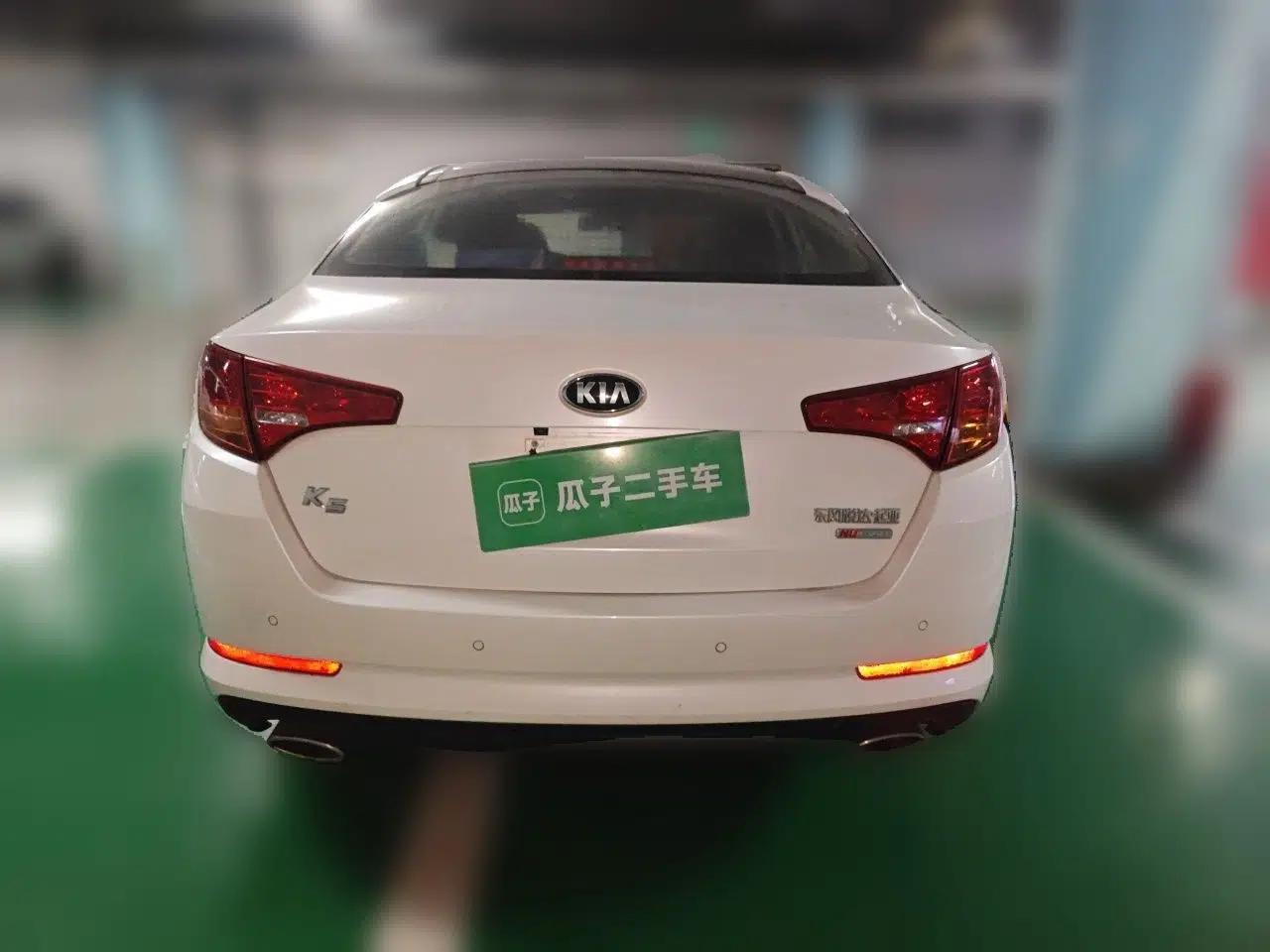 Kia K5 2012 2.0L Automatic DLX — миниатюра 5
