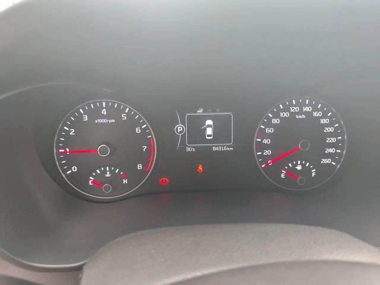 Kia K5 2016 1.6T Automatic LUX — миниатюра 12