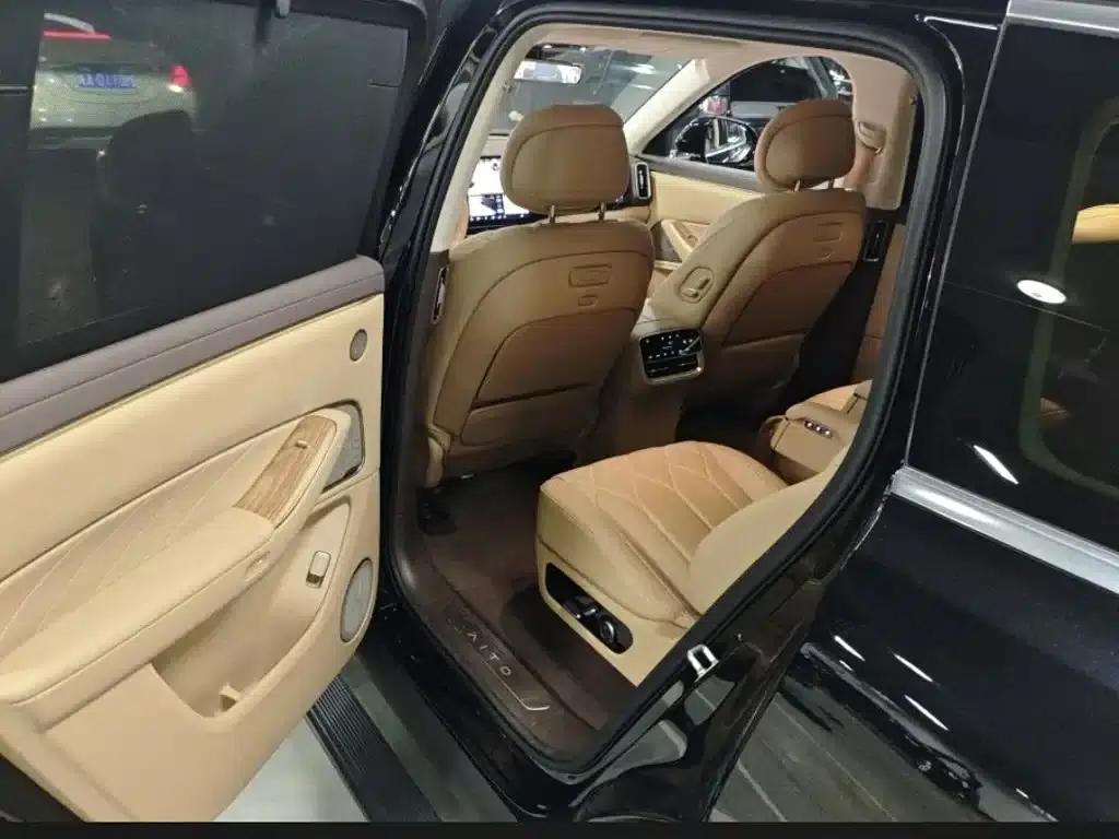 Wenjie M8 2025 Ultra Extended Range Edition (53.4kWh, 6-seater, 192-line LiDAR) — миниатюра 9