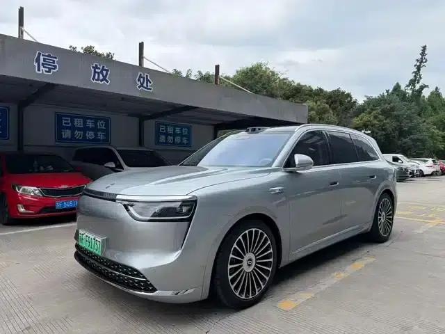 Wenjie M8 2025 Extended Range Max+ Version 53.4kWh 6-Seat Version (192-line LiDAR)