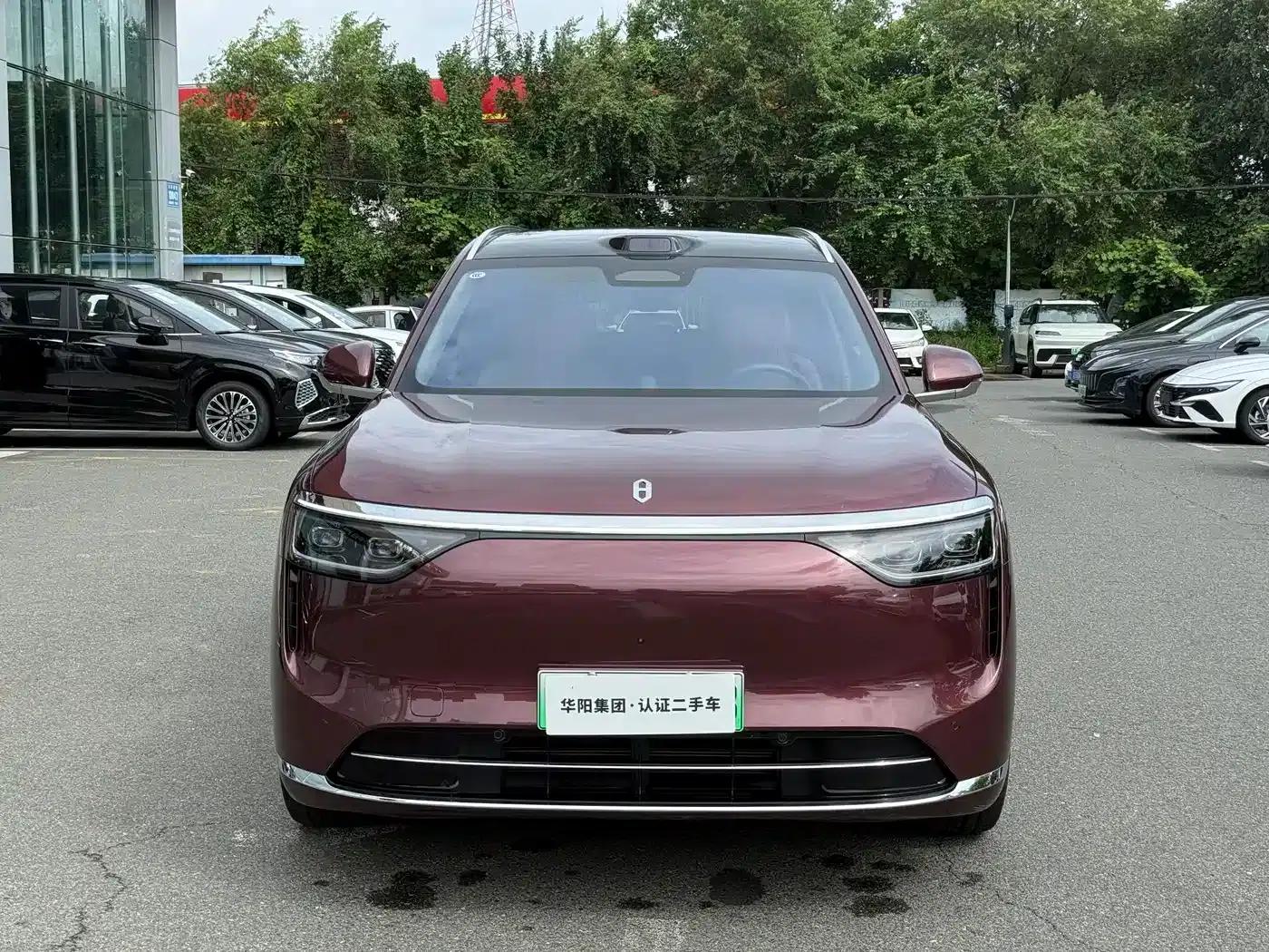 Wenjie M8 2025 Extended Range Ultra Edition 53.4kWh 5-Seat Version (192-line LiDAR) — миниатюра 2