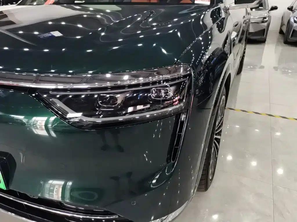 Wenjie M8 2025 Ultra Extended Range Edition (53.4kWh, 6-seater, 192-line LiDAR) — миниатюра 24