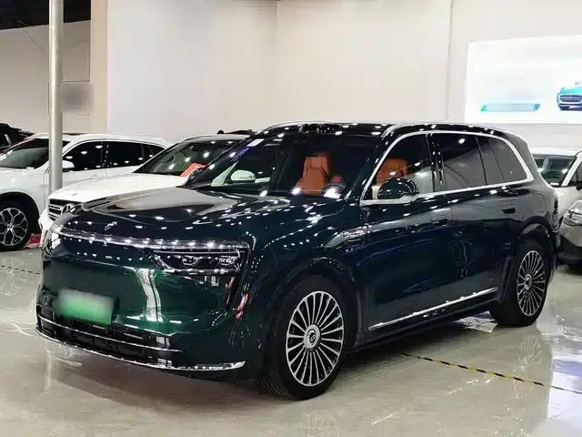Wenjie M8 2025 Ultra Extended Range Edition (53.4kWh, 6-seater, 192-line LiDAR)
