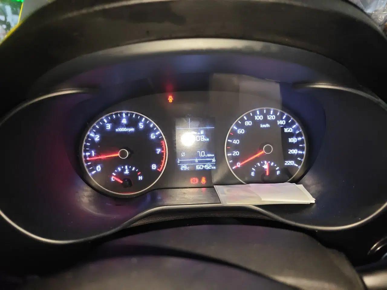 Kia K2 2017 Sedan 1.4L Manual Transmission GLS — миниатюра 11