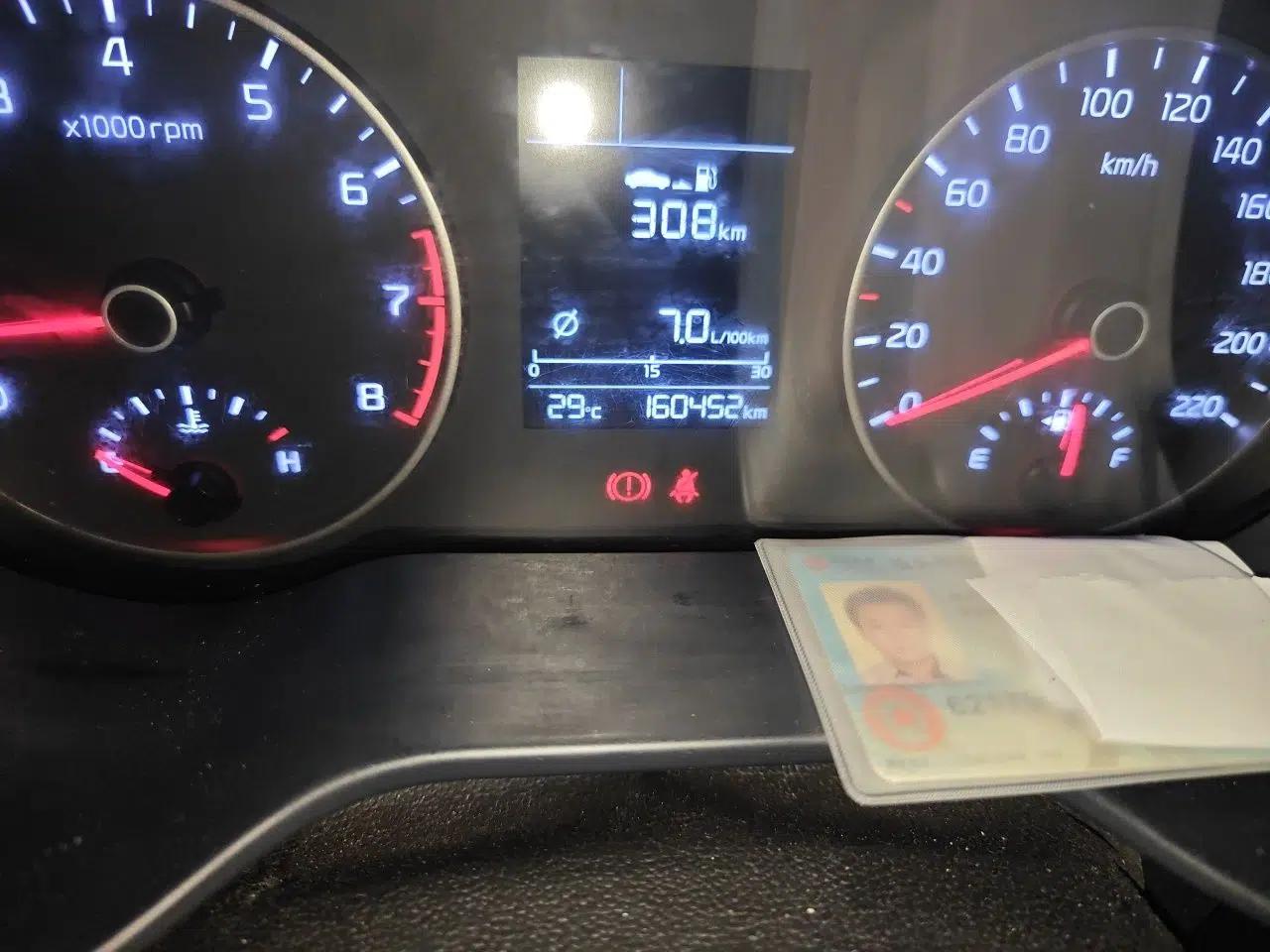 Kia K2 2017 Sedan 1.4L Manual Transmission GLS — миниатюра 12
