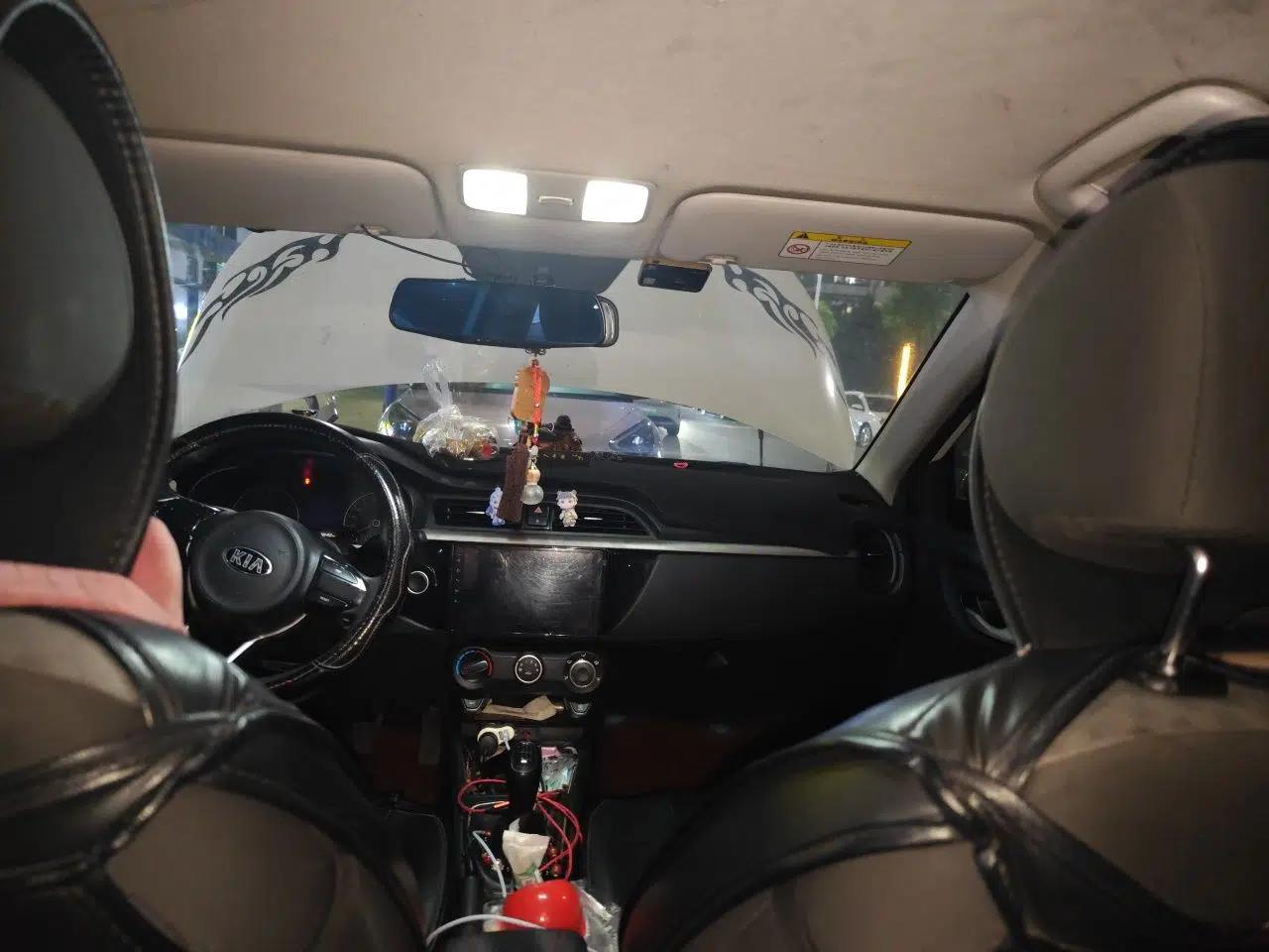 Kia K2 2017 Sedan 1.4L Manual Transmission GLS — миниатюра 18