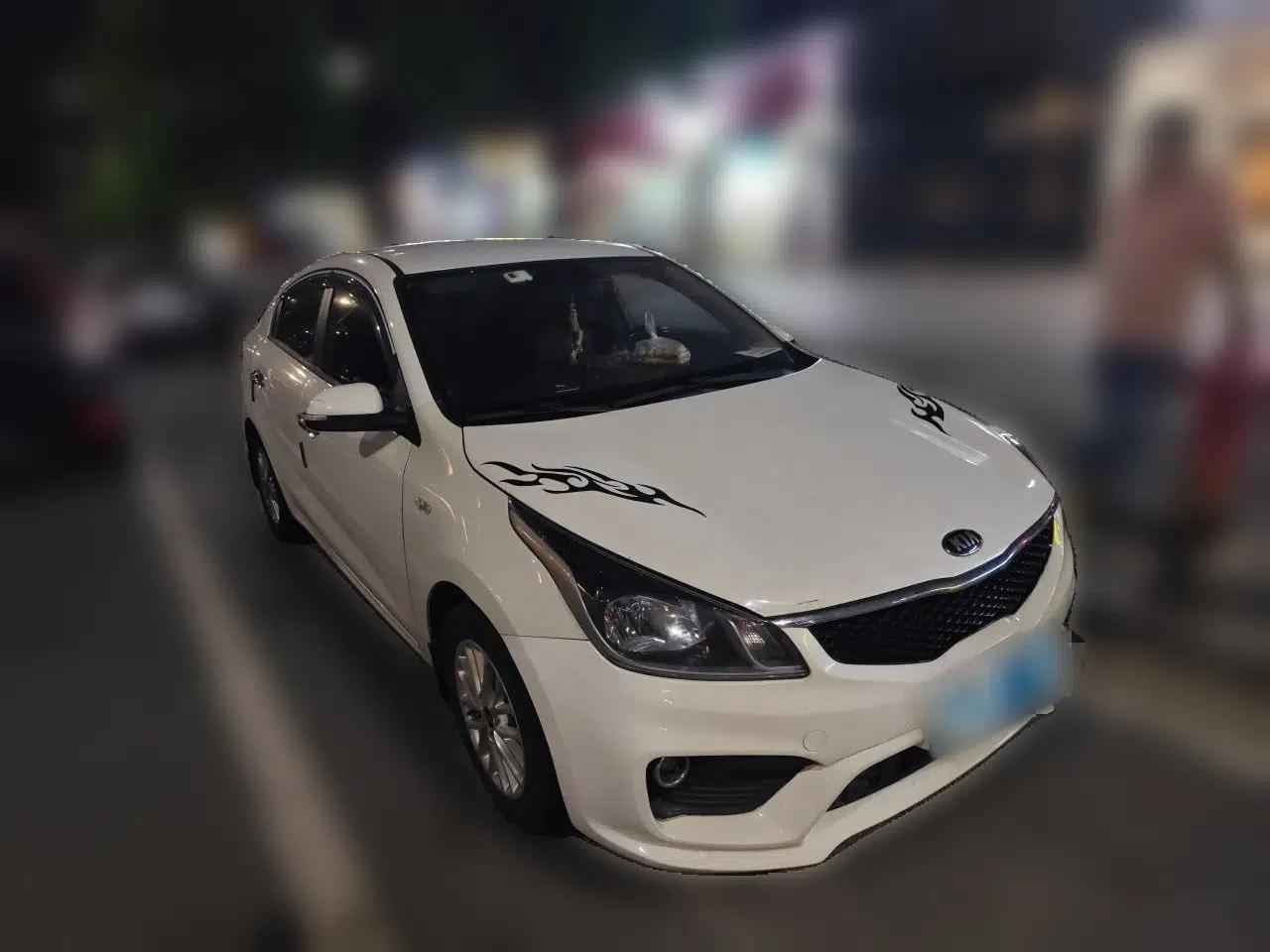 Kia K2 2017 Sedan 1.4L Manual Transmission GLS — миниатюра 3