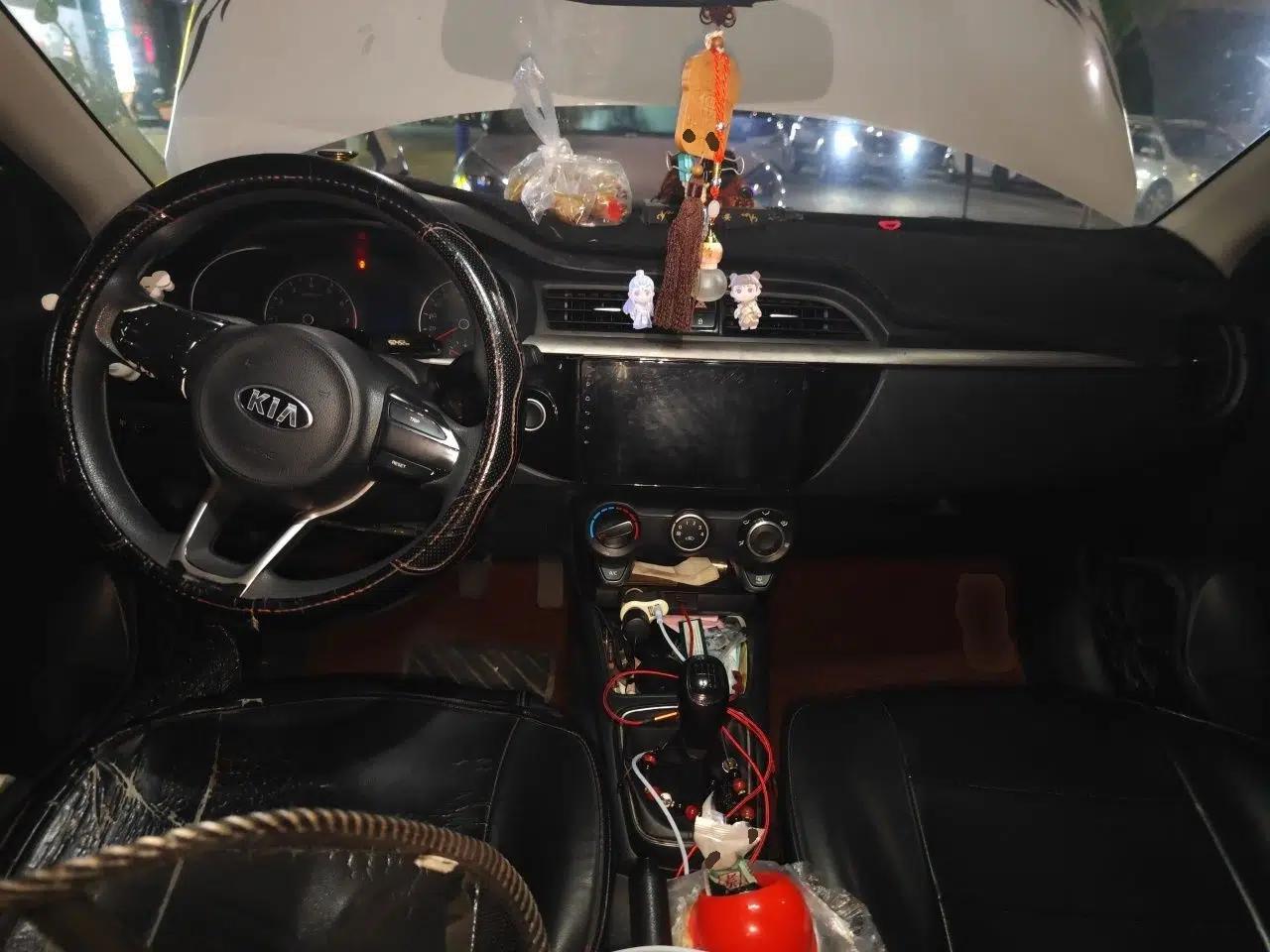 Kia K2 2017 Sedan 1.4L Manual Transmission GLS — миниатюра 9