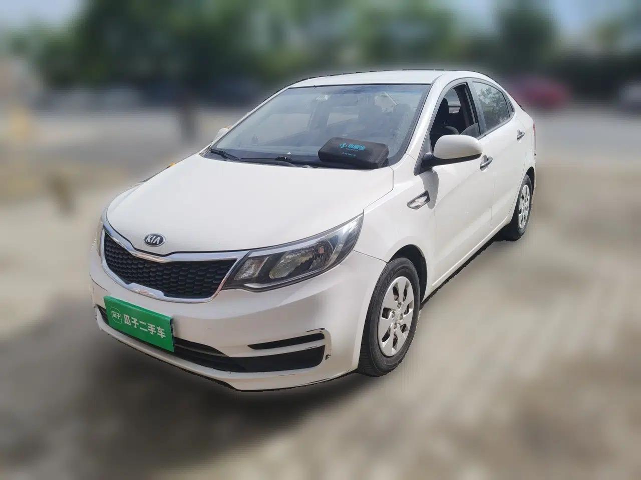 Kia K2 2015 Sedan 1.4L Automatic GLS — миниатюра 1