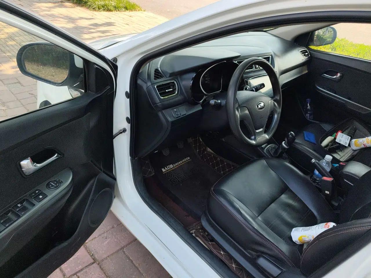 Kia K2 2015 Sedan 1.4L MT GLS — миниатюра 16