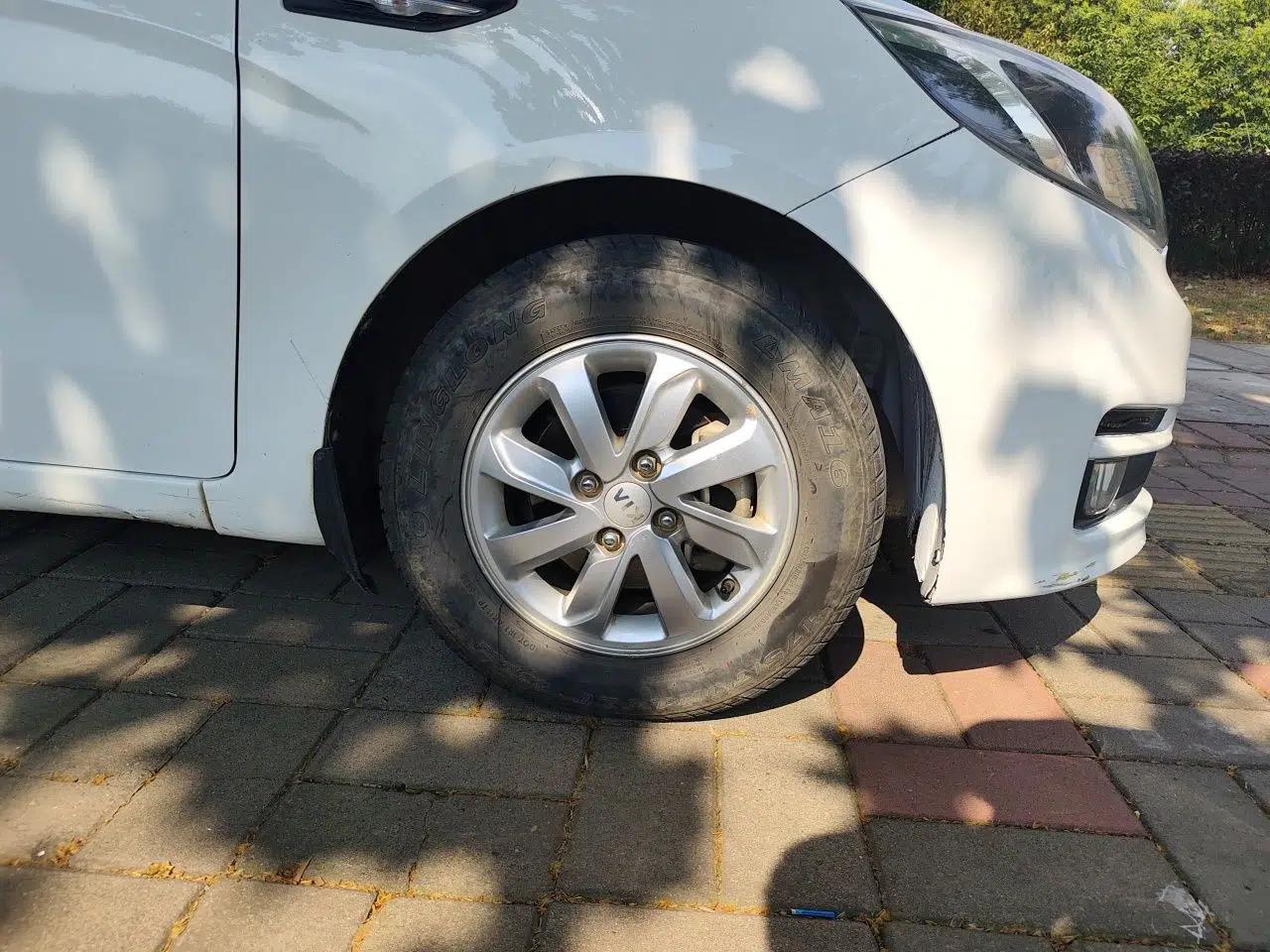 Kia K2 2015 Sedan 1.4L MT GLS — миниатюра 8
